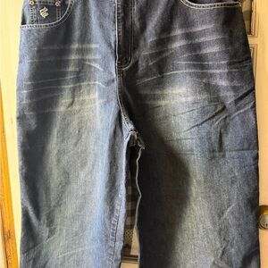 ROCAWEAR Men's Blue Jeans waist is 40 long shorts VGUC